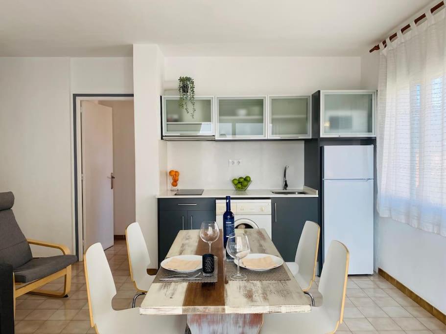 Apartamentos Aquarium Roses Kültér fotó